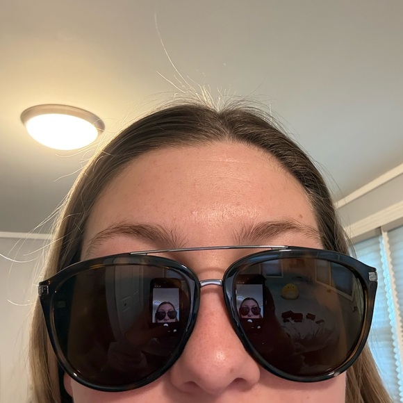 Versace Pilot Sunglasses in tortoise - Picture 9 of 10